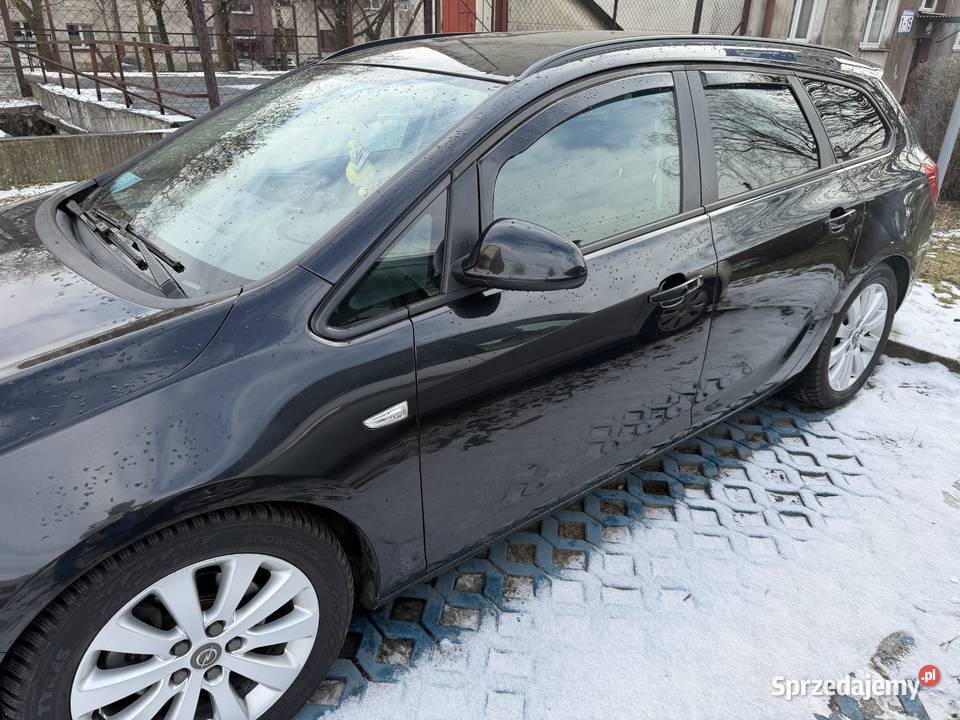 Opel Astra J Sport Tourer Super stan Sosnowiec