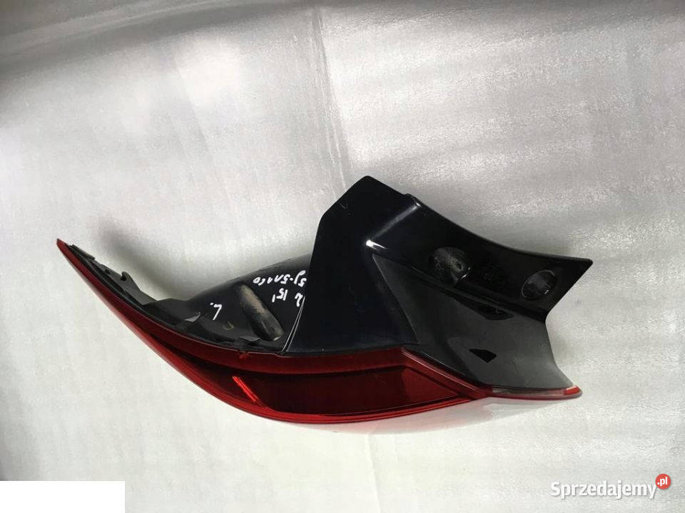 MAZDA 2 DJ 2015LAMPA TYLNA LEWA DB5J51160 osobowe Kozubszczyzna