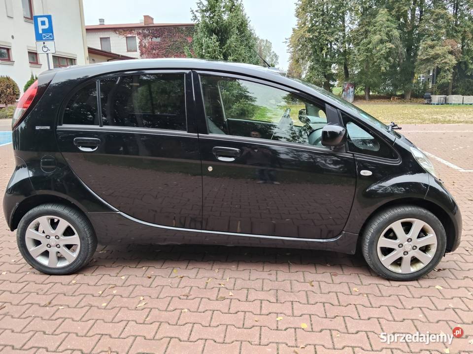 Peugeot iOn 2017 65 000 Webasto F VAT 23 Falenty