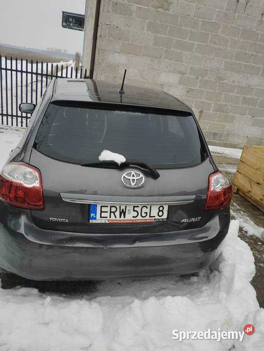 OKAZJa TOYOTA AURIS LIFT 16B 5D Auris Głuchów