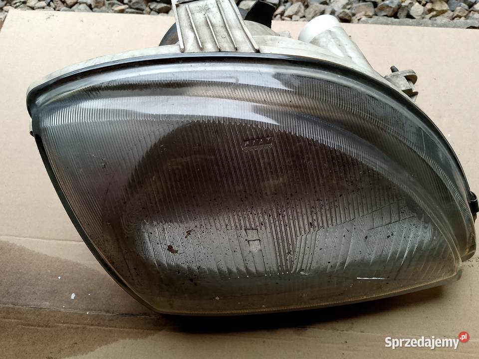 Reflektor prawy fiat Seicento osobowe Myszków