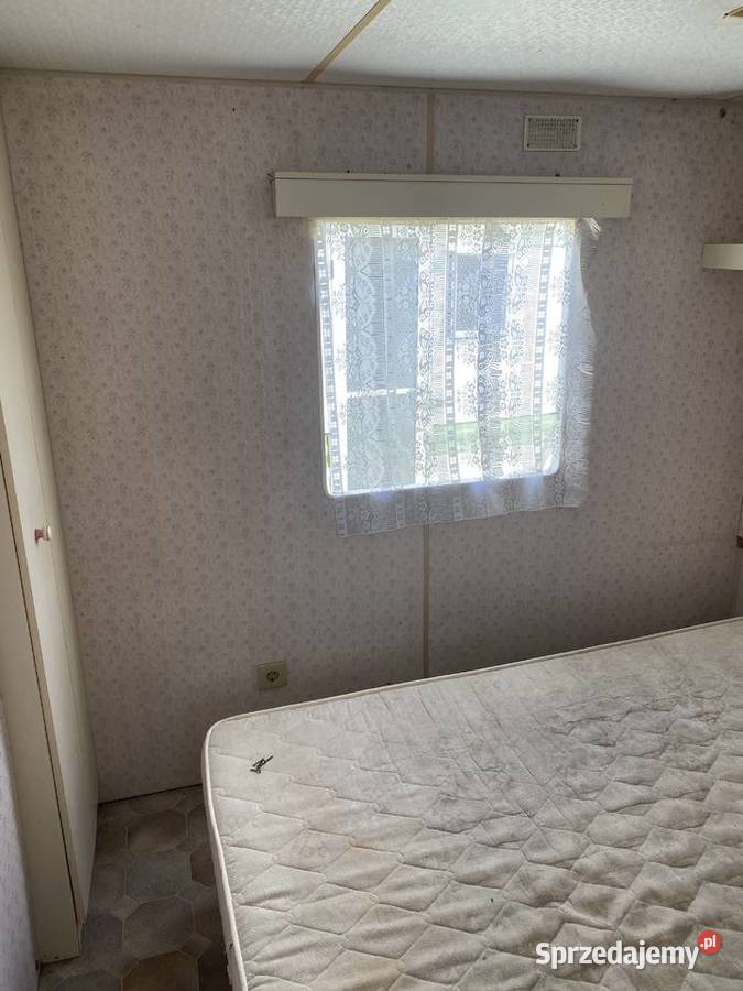 Domek holenderski angielski przyczepa kempingowa
