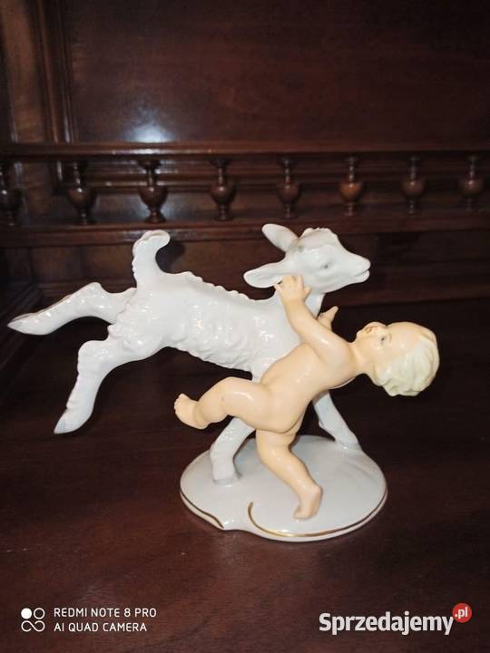 Figurka chłopca z koziołkiem Schaubach pomorskie Gdańsk