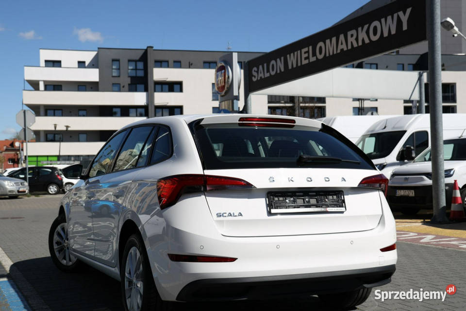 koda Scala 10 95 Ambition manual biały Tychy