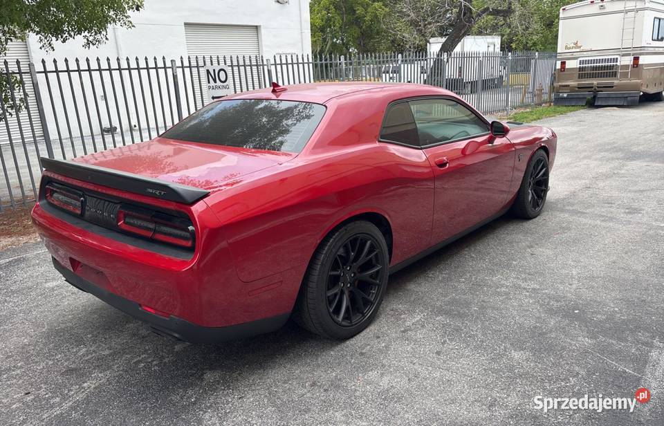 DODGE CHALLENGER SRT HELLCAT 2016 benzyna Bełchatów sprzedam