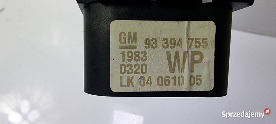 WŁĄCZNIK ŚWIATEŁ OPEL MERIVA A 93394755 osobowe kujawsko-pomorskie Lipno