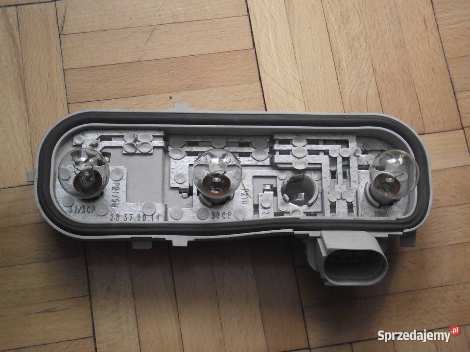 Audi A4 Oprawa żarówek lampy tylnej dolnośląskie Wrocław