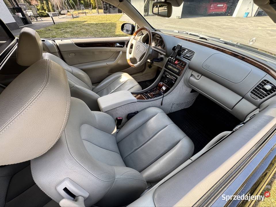 CLK Cabrio stan kolekcjonerski wszystko nowe Sieniczno