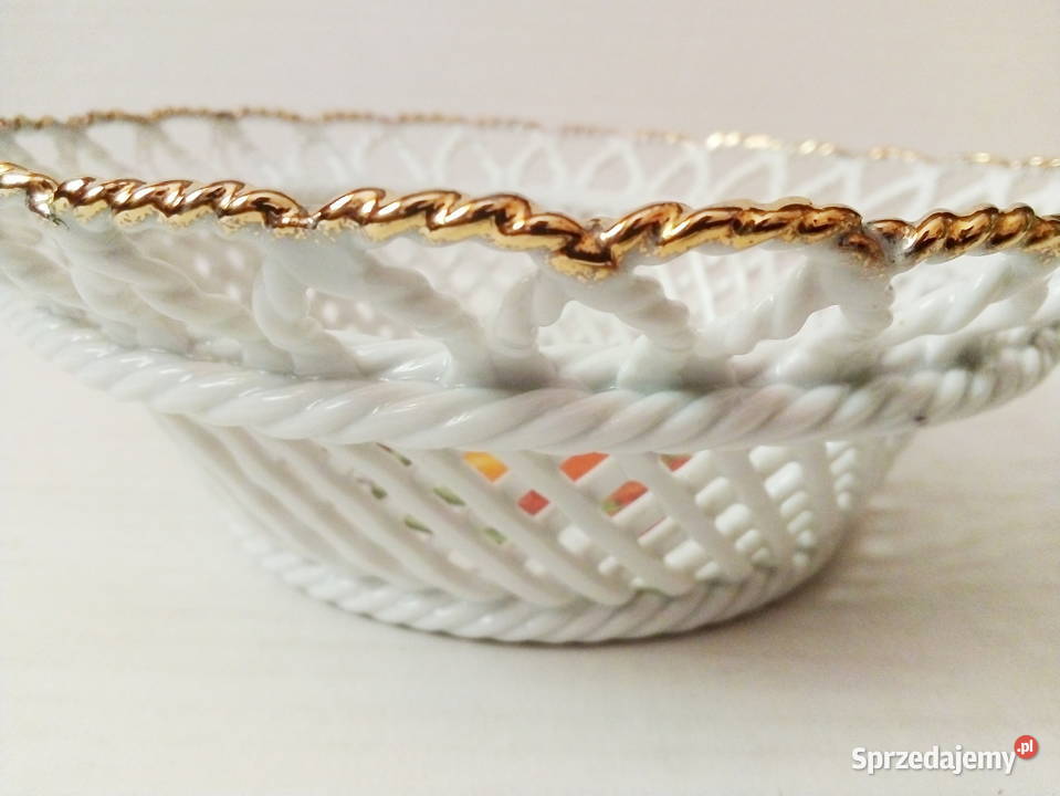 ażurowa miska Cluj Napoca Romania vintage biały