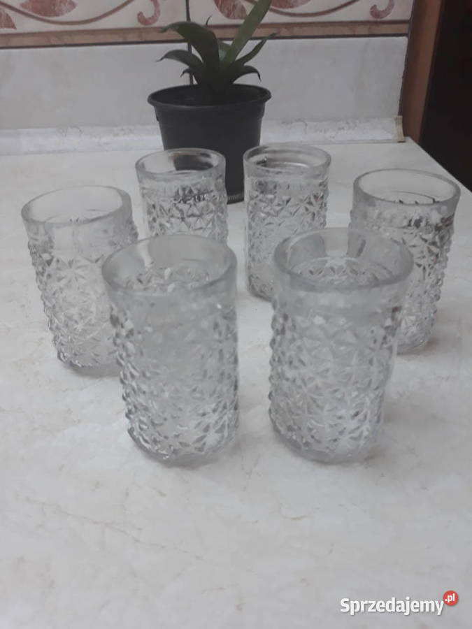 Kieliszki i literatki z czasów PRL Pszów sprzedam