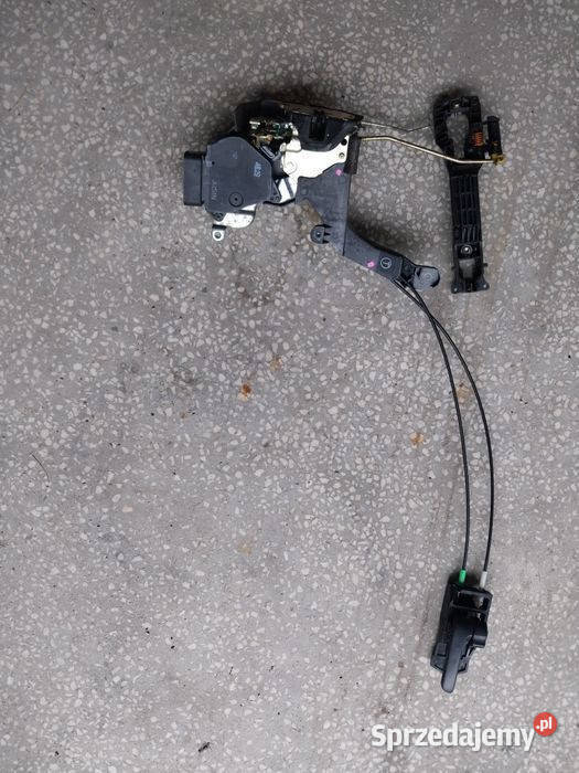 Zamek drzwi lewy przód toyota rav 4 II 0005 Wola Jachowa