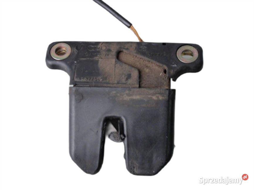 AUDI A6 A8 D2 ZAMEK ZATRZASK KLAPY 4A5827505H Przemęt sprzedam