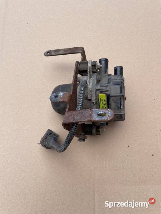 Pompa powietrza wtórnego 9627006580 Citroen saxo osobowe sprzedam
