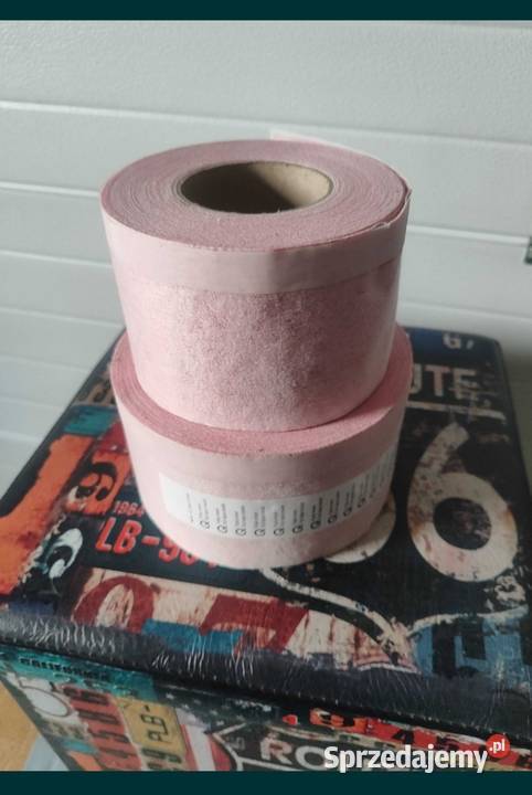 Taśma samoprzylepna do uszczelnienia okienciepły Wędrynia