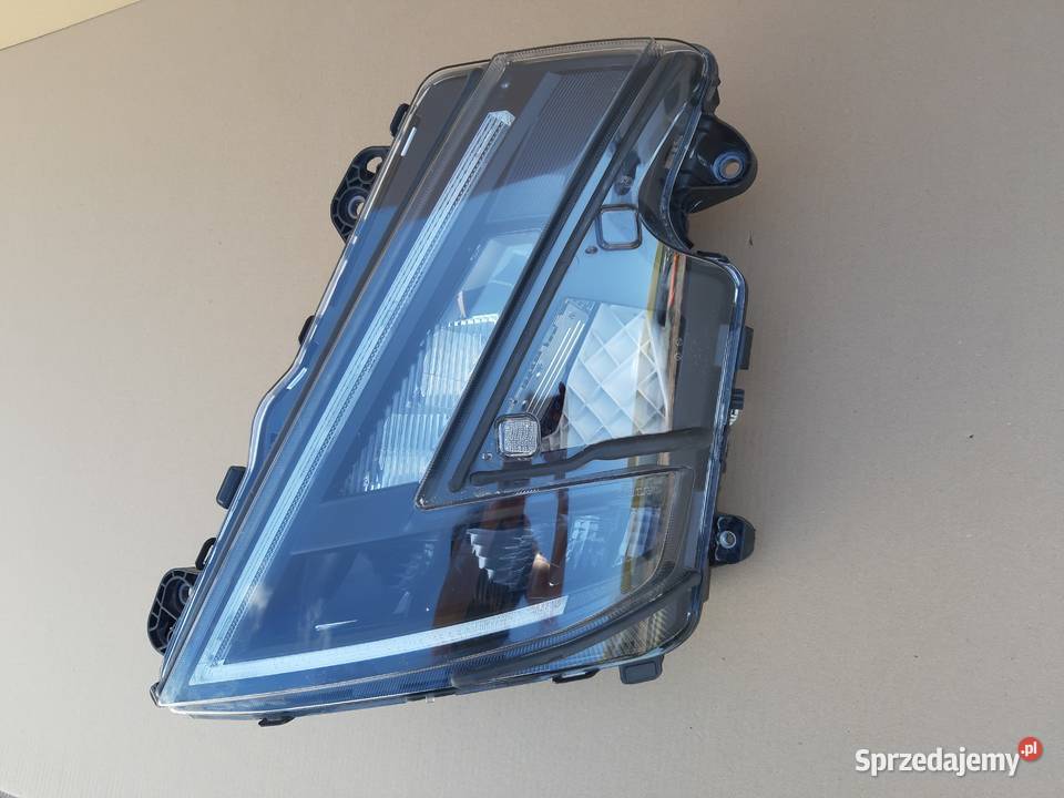 VOLVO FH5 REFLEKTOR LEWY LAMPA LEWA FULL LED Lewe Trzciel