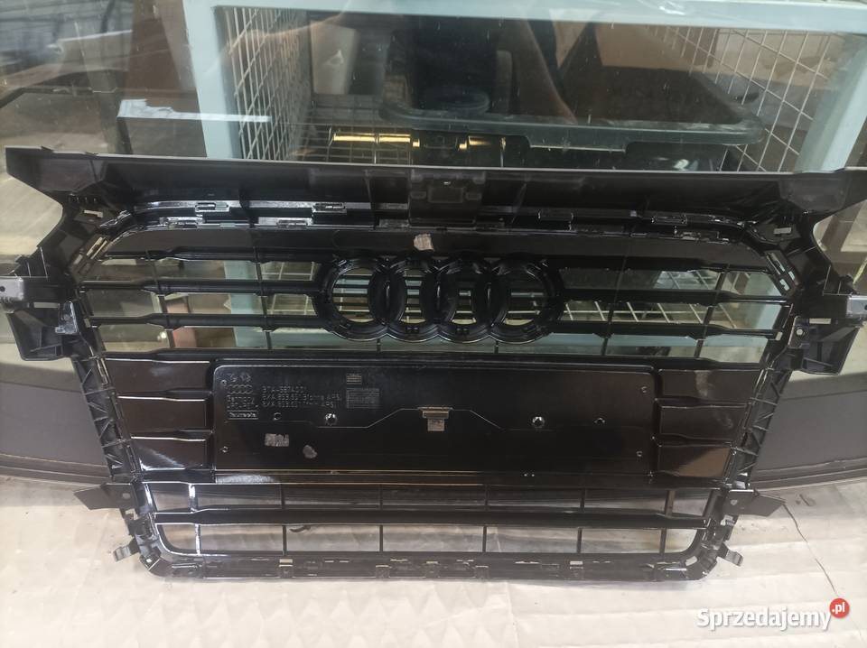 Audi A1 atrapa zderzaka przód zderzaki sprzedam