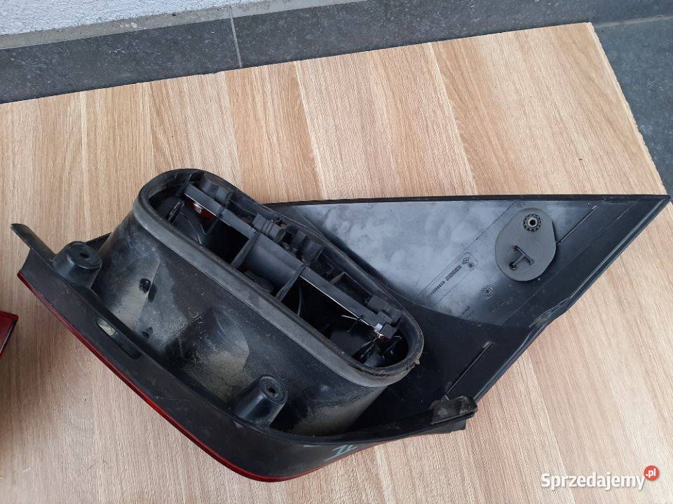 Lampa prawy tył Renault Laguna II Włoszczowa