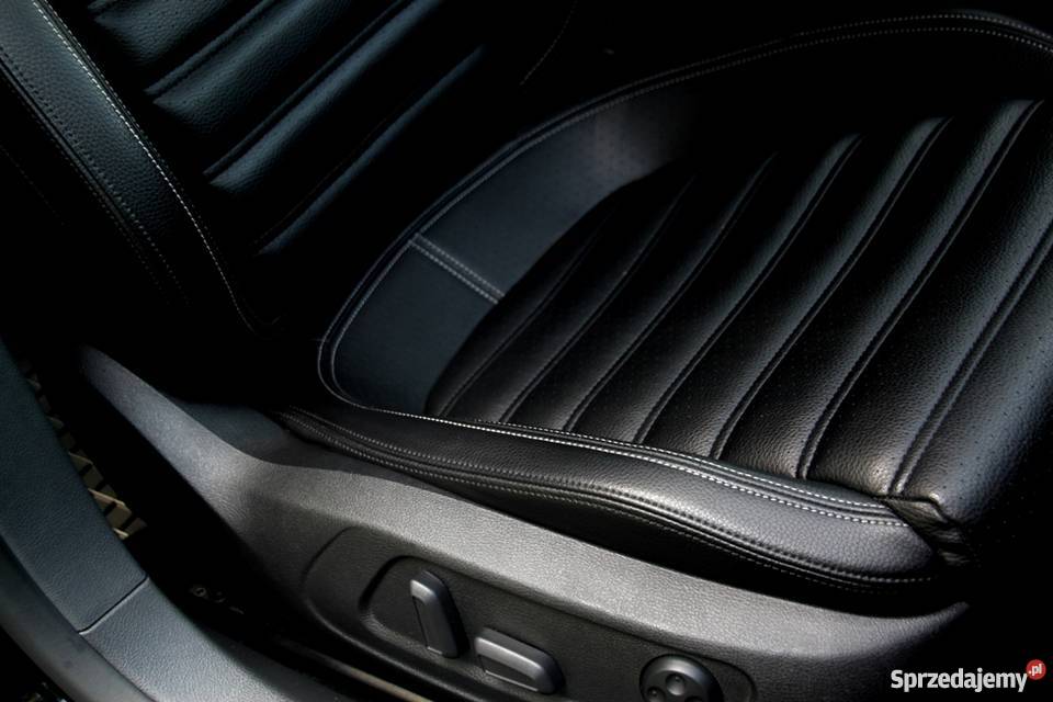 SPRZEDAM VW PASSAT CC WERSJA NAJBOGATSZA centralny zamek Gdynia sprzedam