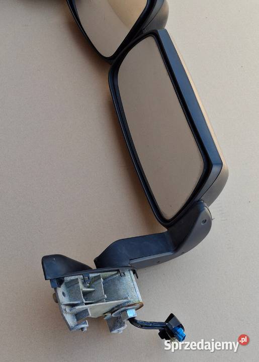 IVECO STRALIS LUSTERKO ZEWNĘTRZNE PRAWE KRÓTKIE ciężarowe Bieleń sprzedam