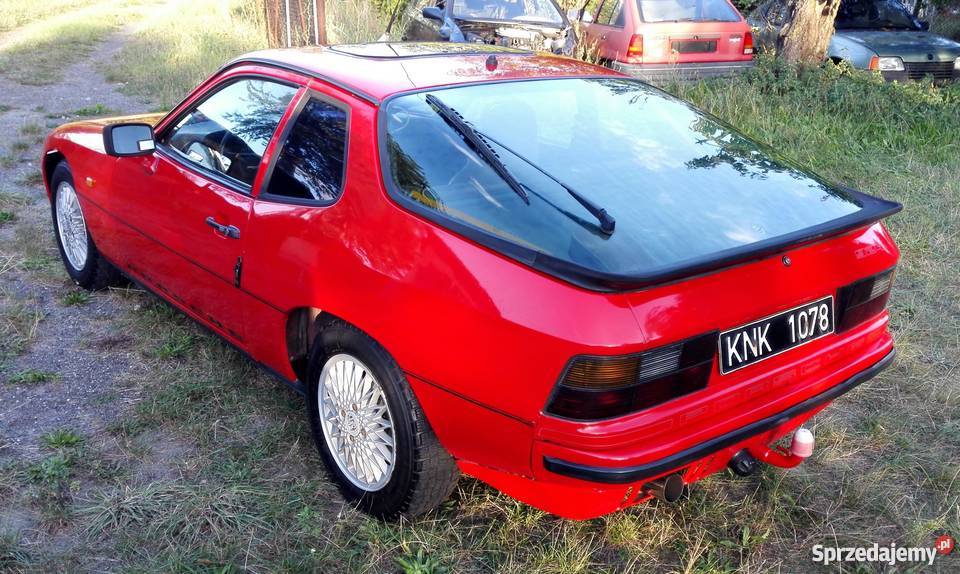 Porsche 924 produkcji 1979 r poj 20 benzyna 125 66758km Konin