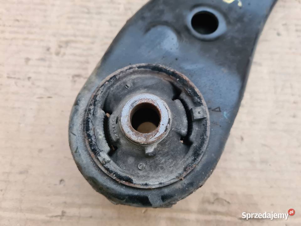 Toyota Auris II E18 wahacz wahacze zawieszenie Legnica