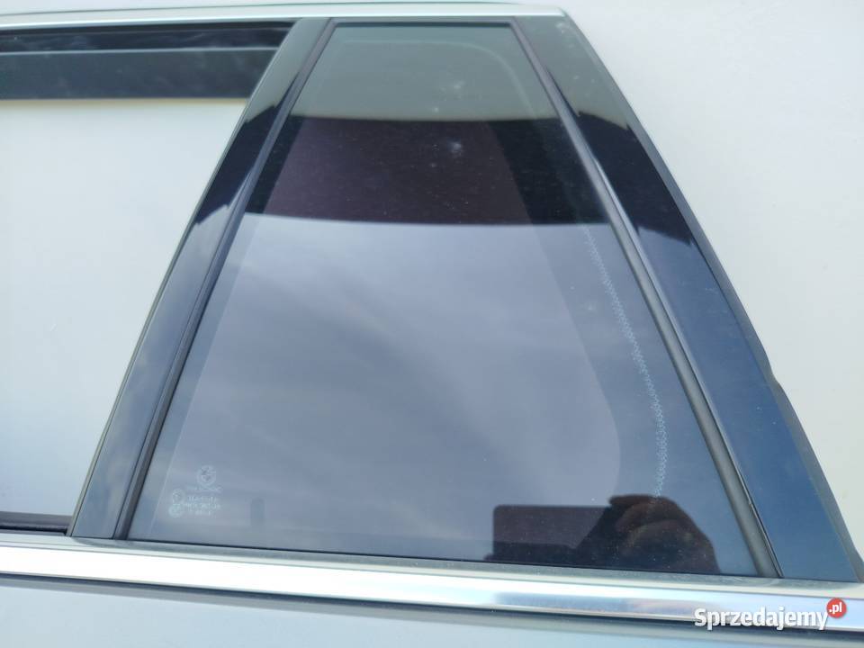 Drzwi Lewy Tył BMW Seria 5 F11 F10 Sedan A527 Drzwi Grybów