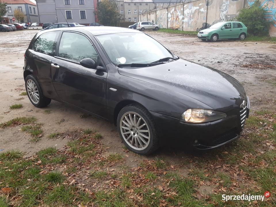 Alfa Romeo 147 19 jtd 150KM łódzkie sprzedam
