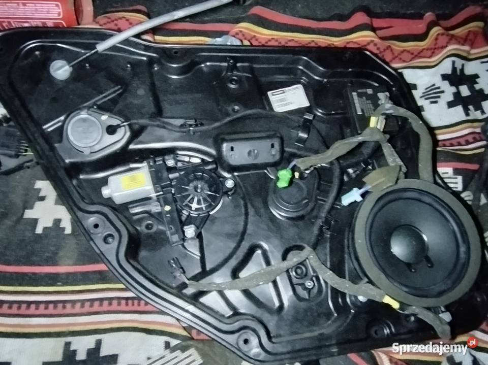 Drzwi Volvo S60 II V60 boczki szyba tył lewy