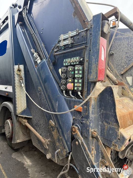 Scania P320 śmieciarka 22 m3 EURO 6 Nowiny