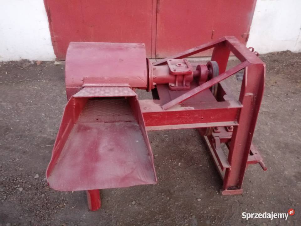 Rębak ciągnikowy rozdrabniacz do gałęzi Sandomierz