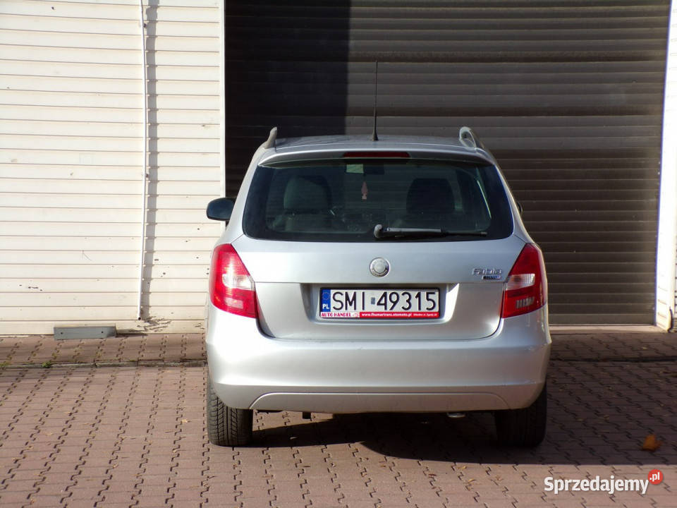 koda Fabia Lift Klimatic 12 MPI 70 2010r II centralny zamek Mikołów