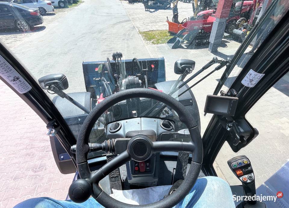 Ładowarka przegubowa YANMAR V7 NOWOŚĆ w ofercie