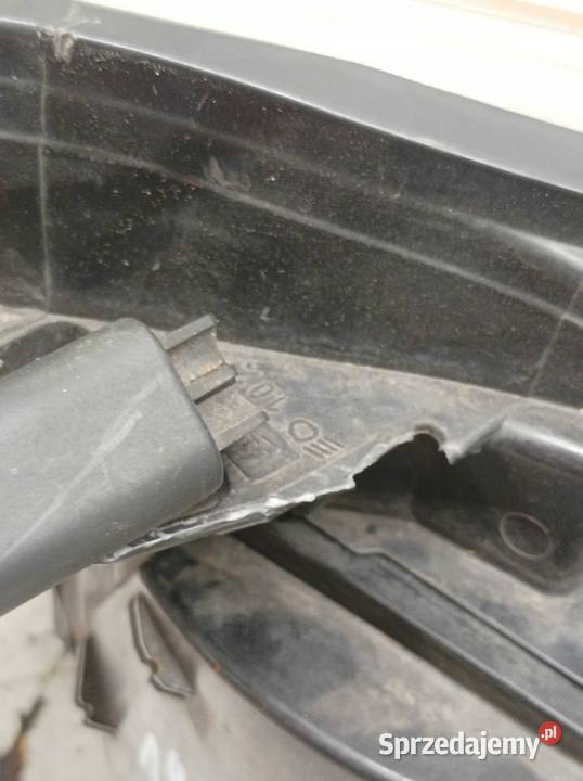 LAMPA PRZÓD LEWA EUROPA 30763143 Volvo XC 60 I