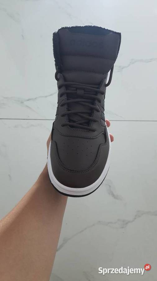Adidas Hoops 30 Mid WTR Rozmiar 42 23 Stylowe i Suwałki sprzedam