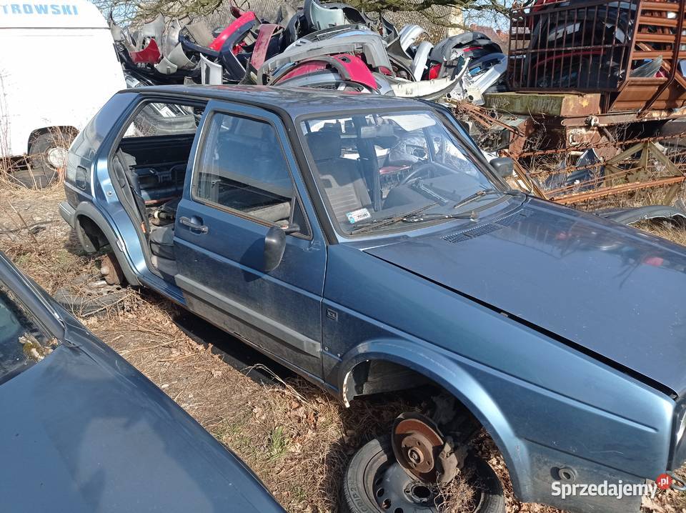 Volkswagen Golf 16 40 kW 1987 r dawca części Szklarka Myślniewska