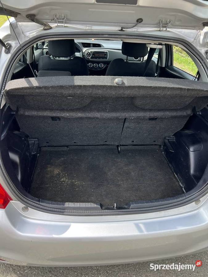 Toyota Yaris III salon ładny zadbany możliwa