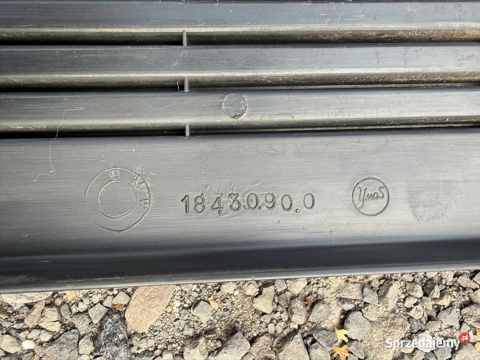 Atrapa tył BMW e21 śląskie