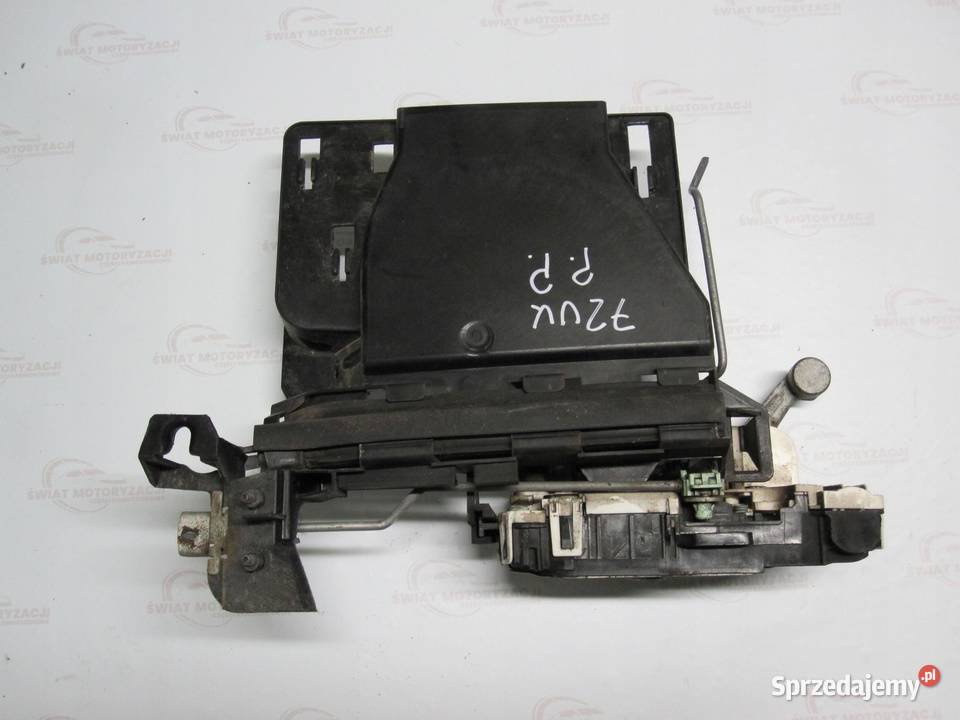 DODGE NITRO 08r zamek drzwi prawy przód osobowe