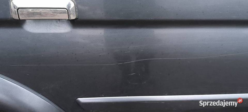 DRZWI PRAWE TYŁ MITSHUBISHI MONTERO Lipno