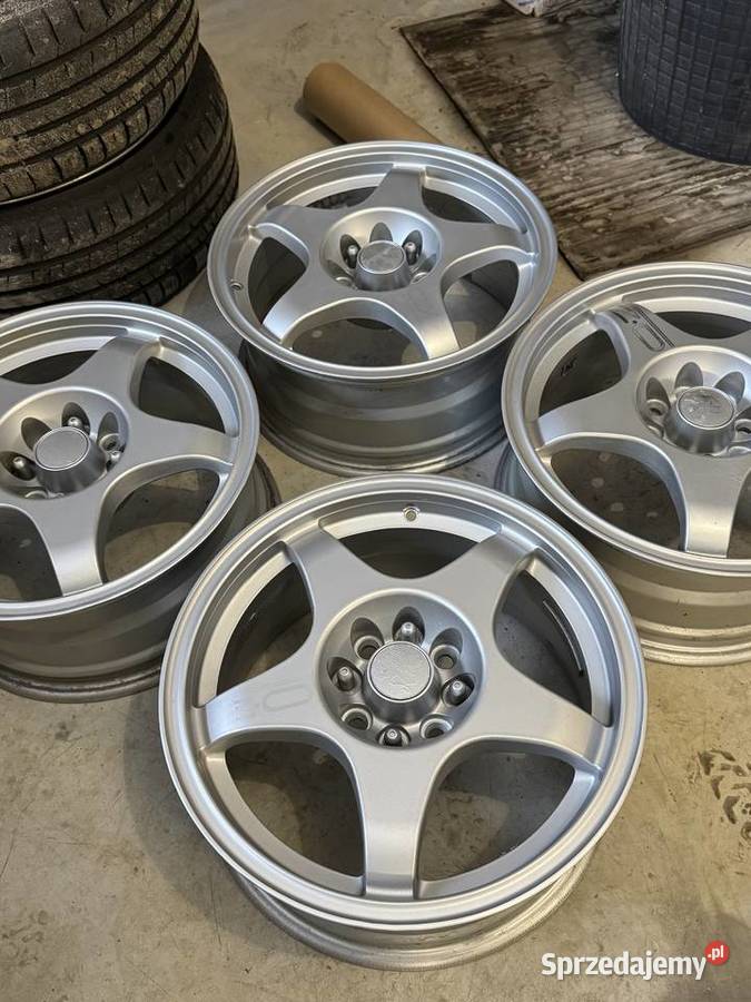 Alufelgi 4x108 16 OZ Crono 16x7J ET27 Średnica 16" świętokrzyskie Tychów Nowy sprzedam