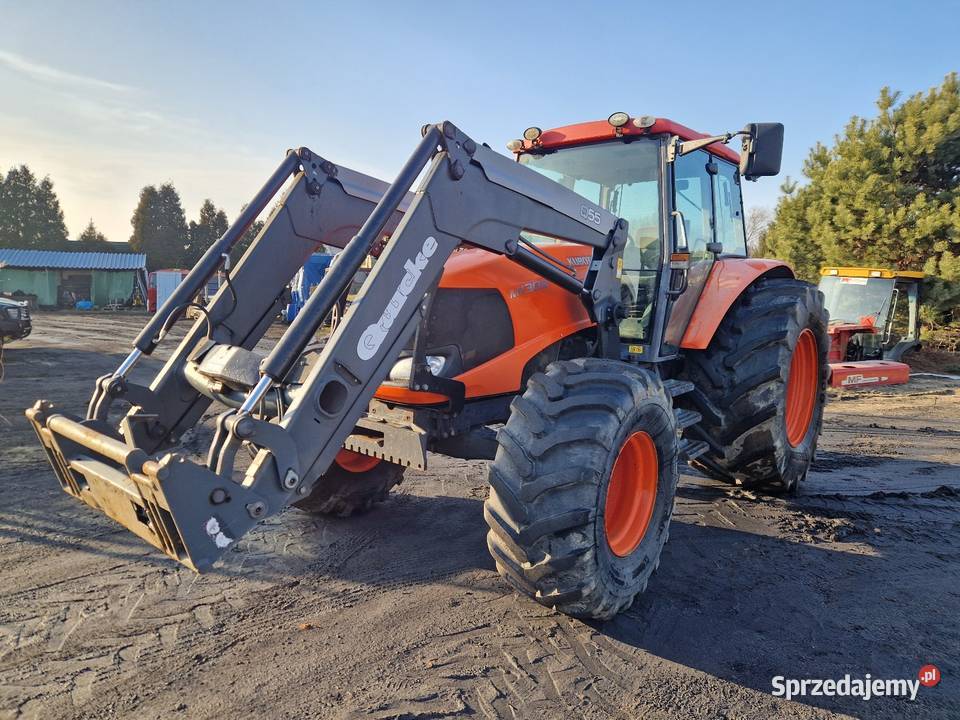 Ciągnik rolniczy Kubota M130X z ładowaczem