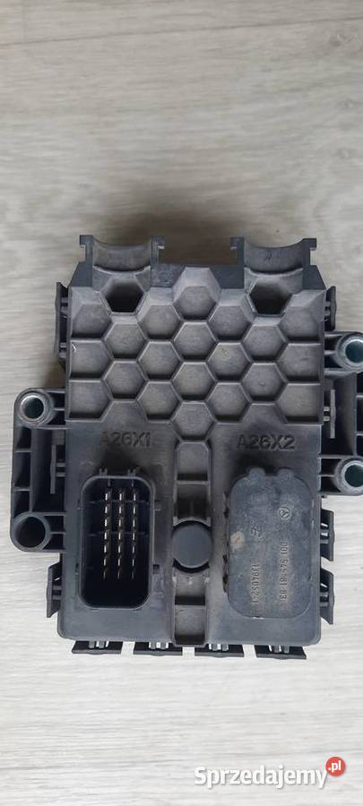 Moduł Sterownik Poduszek Mercedes Actros mp4 komputery Staszów