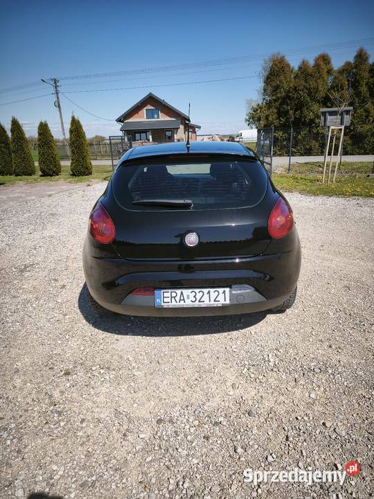 Fiat Bravo benzyna super stan nieuszkodzony Radomsko