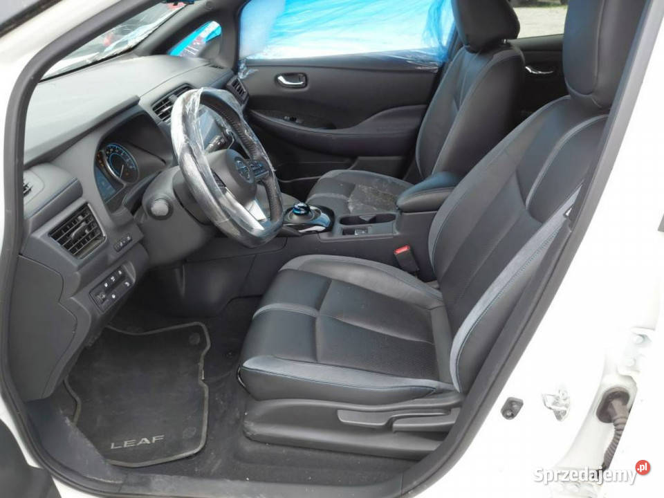 Nissan Leaf Komorniki