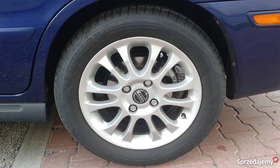 Volvo S40 Sprzedam Volvo S40 z 2003 roku Niski komputer pokładowy Bielsko-Biała