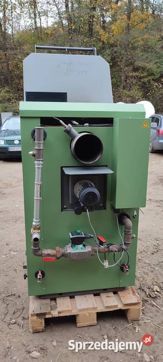 Kocioł centralnego ogrzewania firmy HDG Bawaria Dynów
