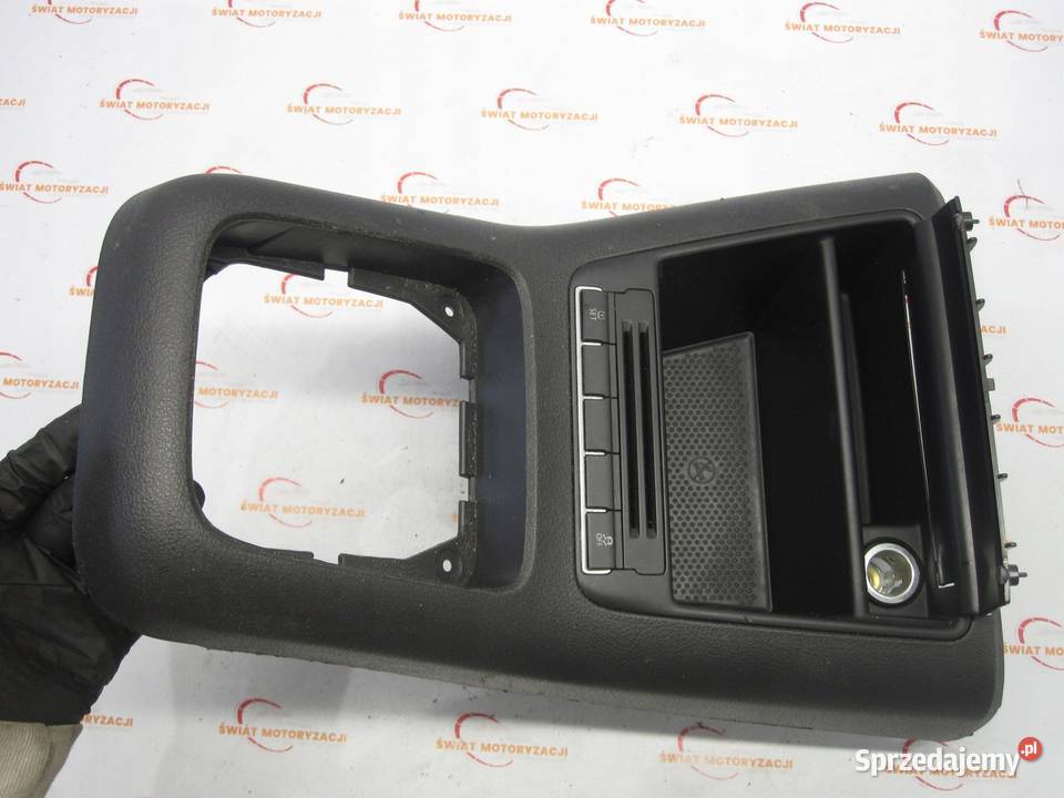 VOLKSWAGEN TIGUAN I 10r ramka biegów gniazdo Kielce