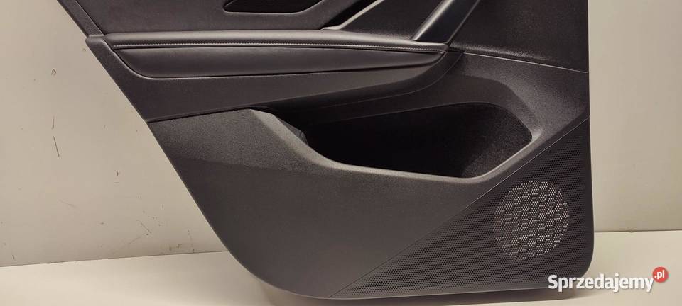 VW TAYRON BOCZEK PRAWY TYŁ ROLETKA sprzedam