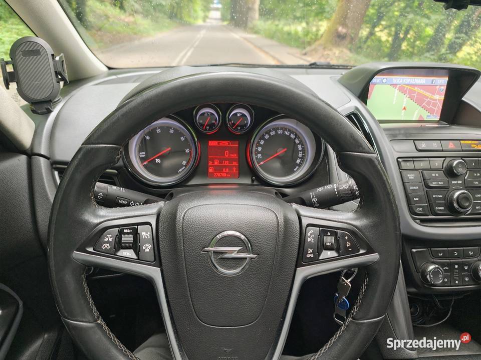 Opel Zafira Tourer C 20 165 7osobowy Cosmo Zafira Szczecin