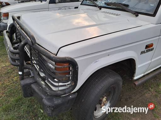 Mitsubishi pajero 88r kompletny przód zderzak Myślibórz